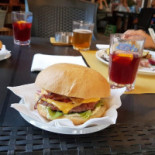 Winchester Saloon Comida