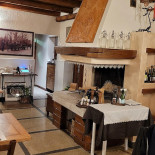 Dal Diaul À l'intérieur