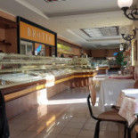 Brotto À l'intérieur