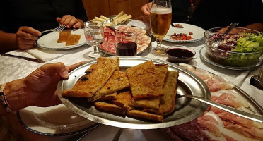 Bar Pizzeria Ristorante Da Romano food