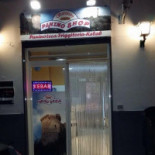 Sarrastri Panino Shop outside