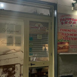 Sarrastri Panino Shop outside