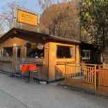 Reini's Bistro Exterior