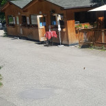 Reini's Bistro Exterior