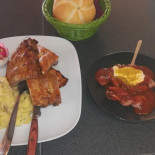Reini's Bistro Comida