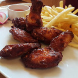 Reini's Bistro Comida