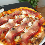 Pizzeria Perla Nera Comida