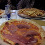 Deja Vu Lounge Comida
