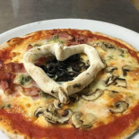 Pizzeria Da Claudio food