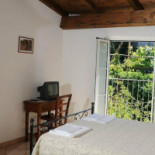 Paese Corvara Dentro