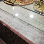 Spizzicò Pizzeria Calzoneria Bebida