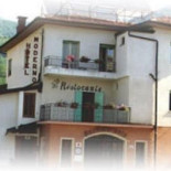 Albergo Moderno Exterior
