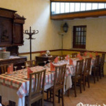 Osteria Degli Amici inside