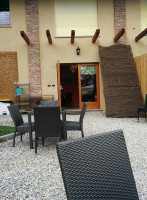 Gelapajo outside