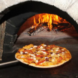 Trivial Pizza food