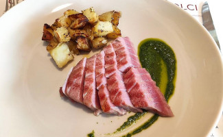 Mastro Marco Pizzeria food