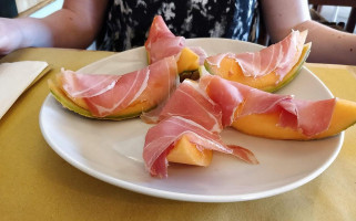 Mastro Marco Pizzeria drink