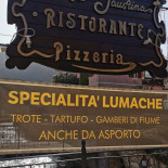 Da Faustina Sefro Extérieur