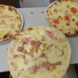 Pizzeria Stuzzico Comida