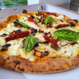 La Lanterna Pizzeria food