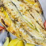 Le Tout Paris food