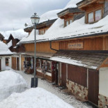 Rosenwirth Hutte Exterior