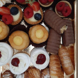 Vallonearanci Pietro food