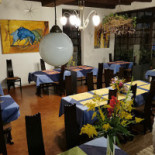 Antico Caffe Vittoria inside