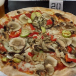 Metropolitan Pizza Kitchen Drink Nourriture