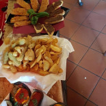 Nino's Pub Comida