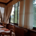 Comacina inside