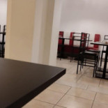 Zona 30 Beer ‘n’ Grill inside
