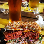 Zona 30 Beer ‘n’ Grill food