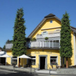 Café Matt Ag outside