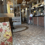 Etno Dvaras inside