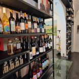 Osteria Dodici Rondini. Vini Naturali E Cucina Radicale À l'intérieur