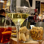 Caffetteria Winebar Bue D'oro drink