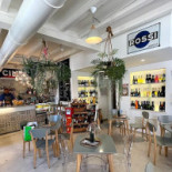 Caffetteria Winebar Bue D'oro outside