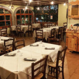 Pizzeria L'usignolo inside