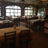 Pizzeria L'usignolo inside