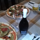Pizzeria L'usignolo food