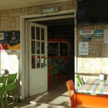 Frog's Exterior