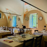 La Buta inside
