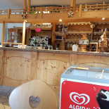 Bar Ristorante Affittacamere Passo Durone inside