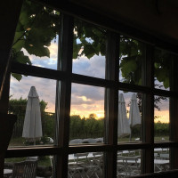 Flädie Mat Vingård outside