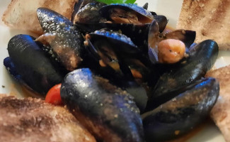 Trattoria Pizzeria La Mandolara food