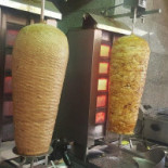 Efrin Kebab Dentro