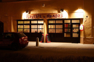 Pizzerie U Hradeb inside