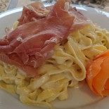 Trattoria Pizzeria Al Lepre food