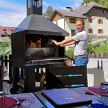Trattoria Pizzeria Al Lepre outside